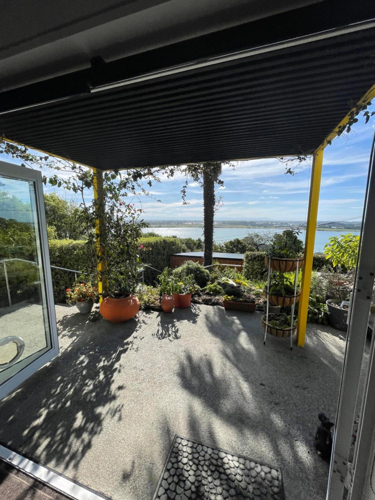 Under The Yellow Canopy Christchurch Buitenkant foto